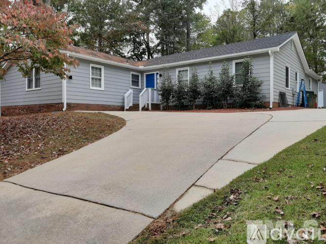 805 Maynard Road - Photo 1