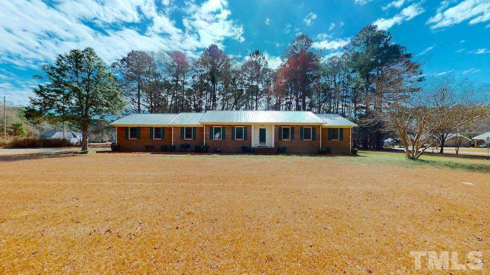 125 Susan Circle - Photo 1