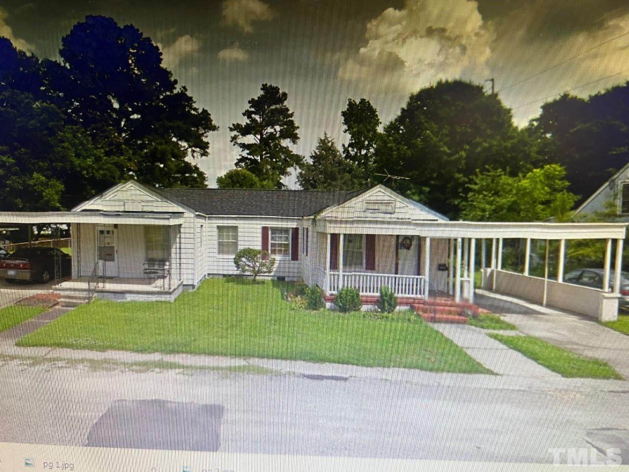904-906 Mckay Avenue - Photo 1
