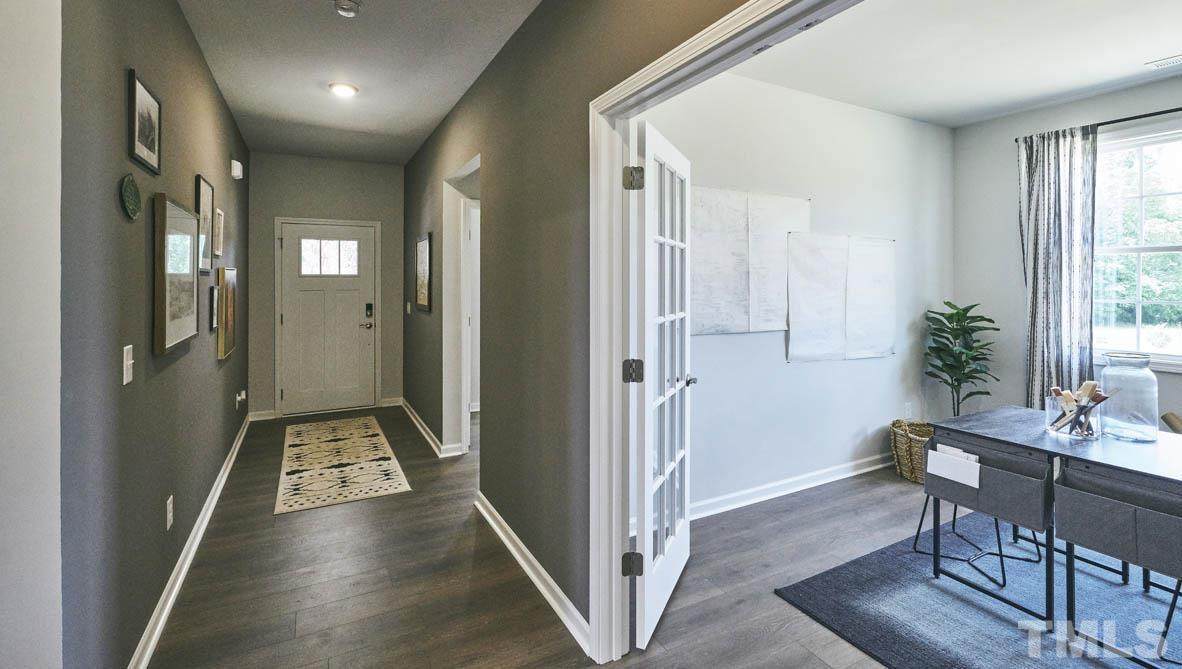 1506 Highfields Road - Photo 1