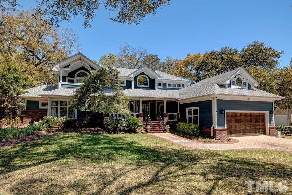 70 Clubhouse Drive - Photo 1