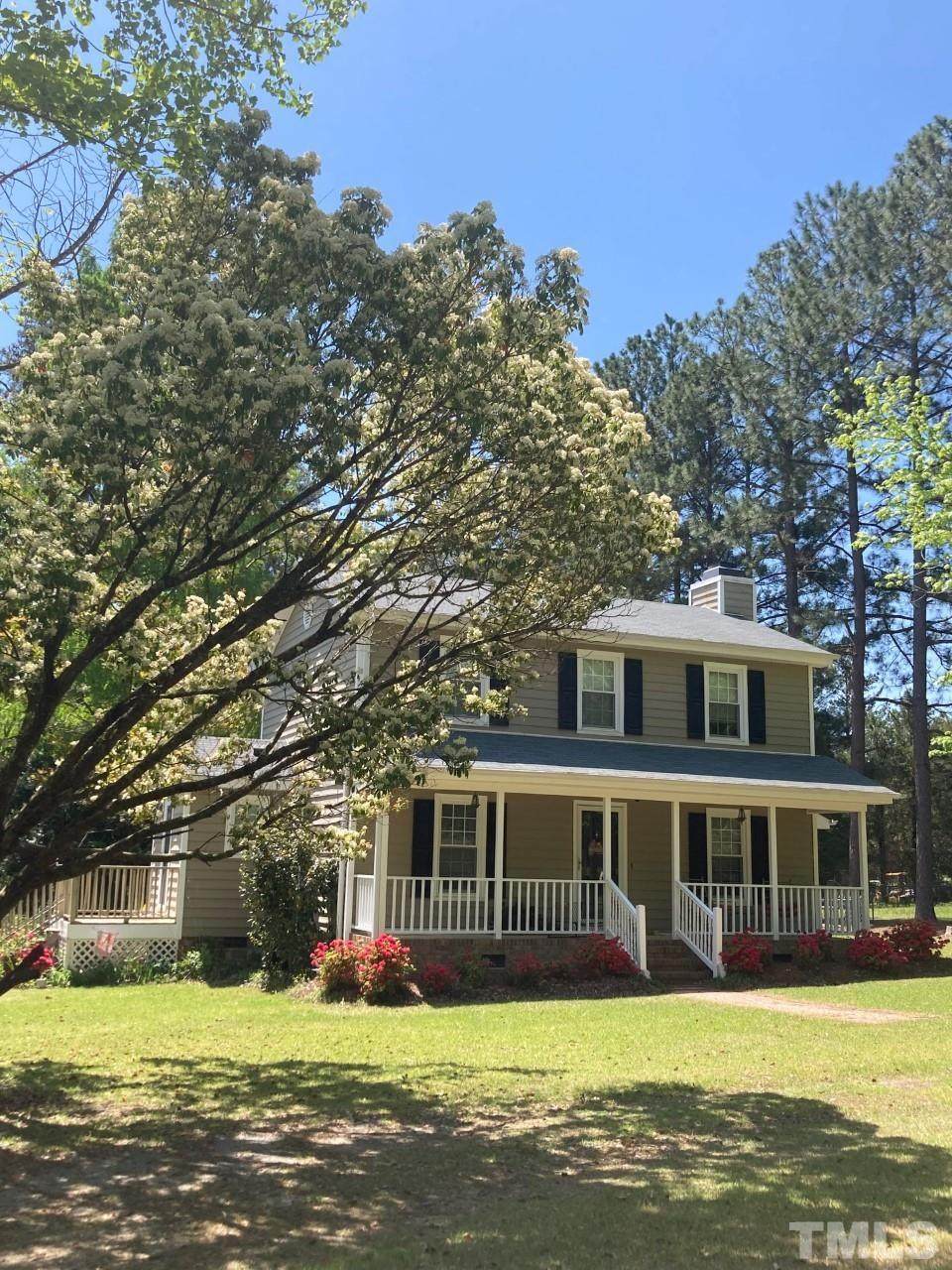 201 Lynnfield Lane - Photo 1
