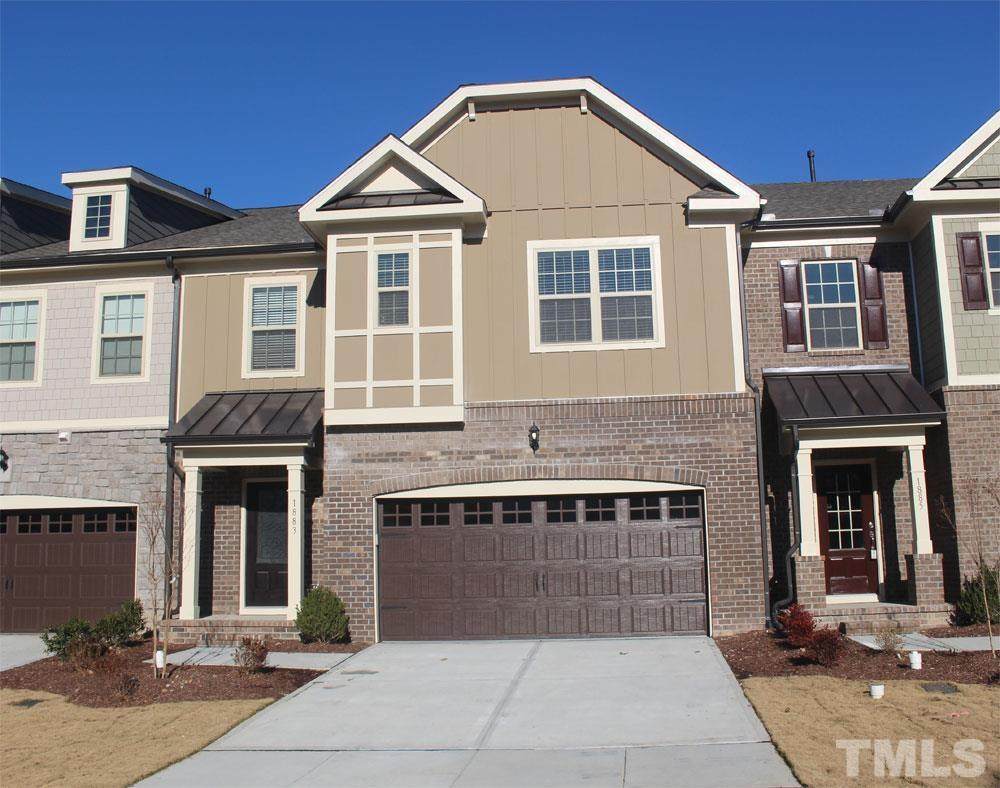1883 Blue Jay Point - Photo 1