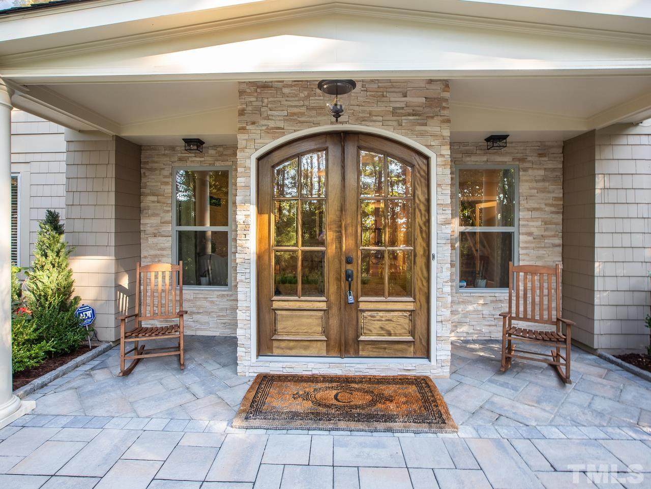 11512 Governors Drive - Photo 1