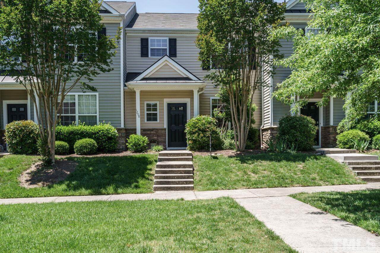 1208 Maroon Drive - Photo 1