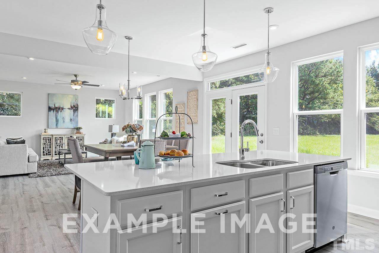 501 Marion Hills Way - Photo 1