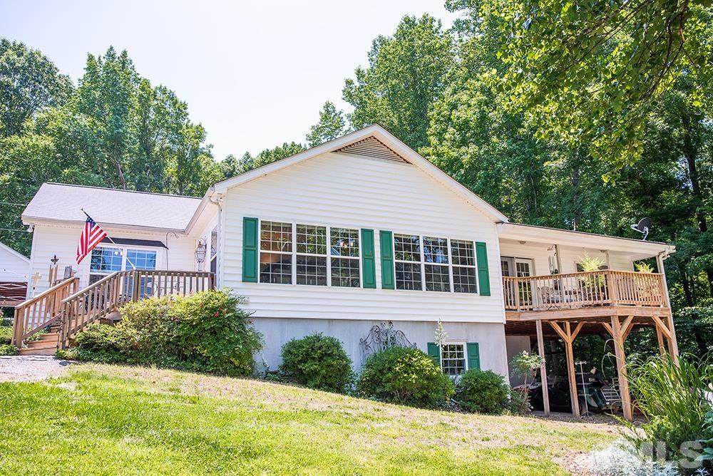 525 Pine Knoll Acre Road - Photo 1