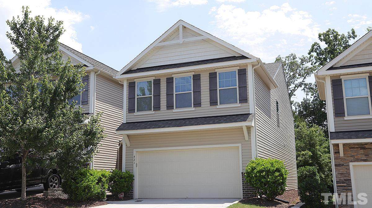 421 Shakespeare Drive - Photo 1