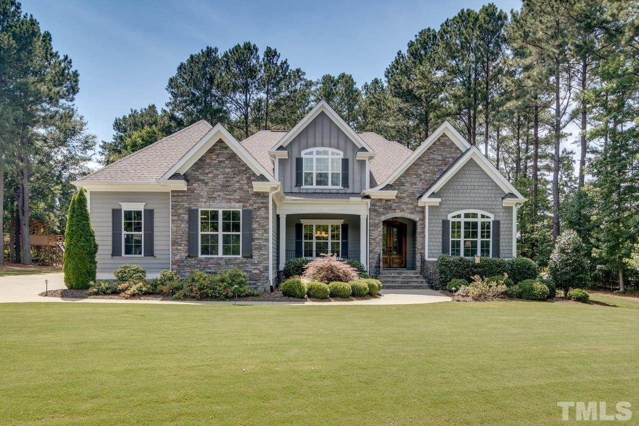 385 Crimson Oak Drive - Photo 1