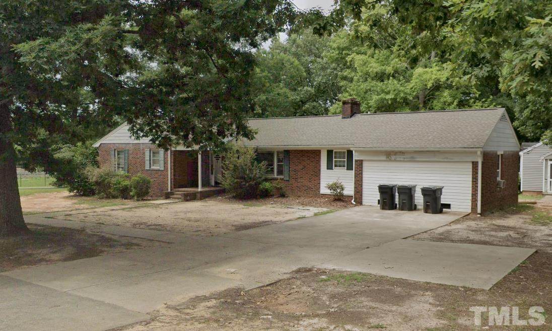 102 Oak Street - Photo 1