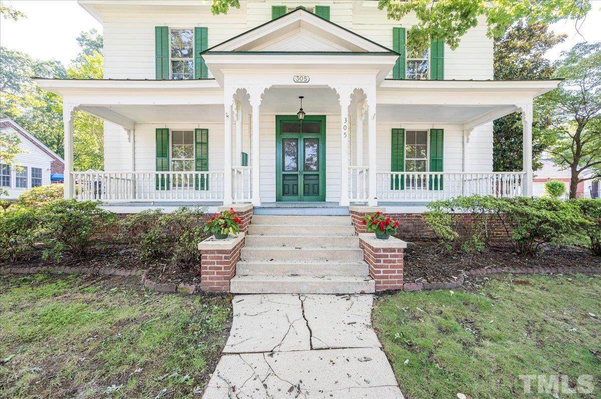 305 Main Street - Photo 1