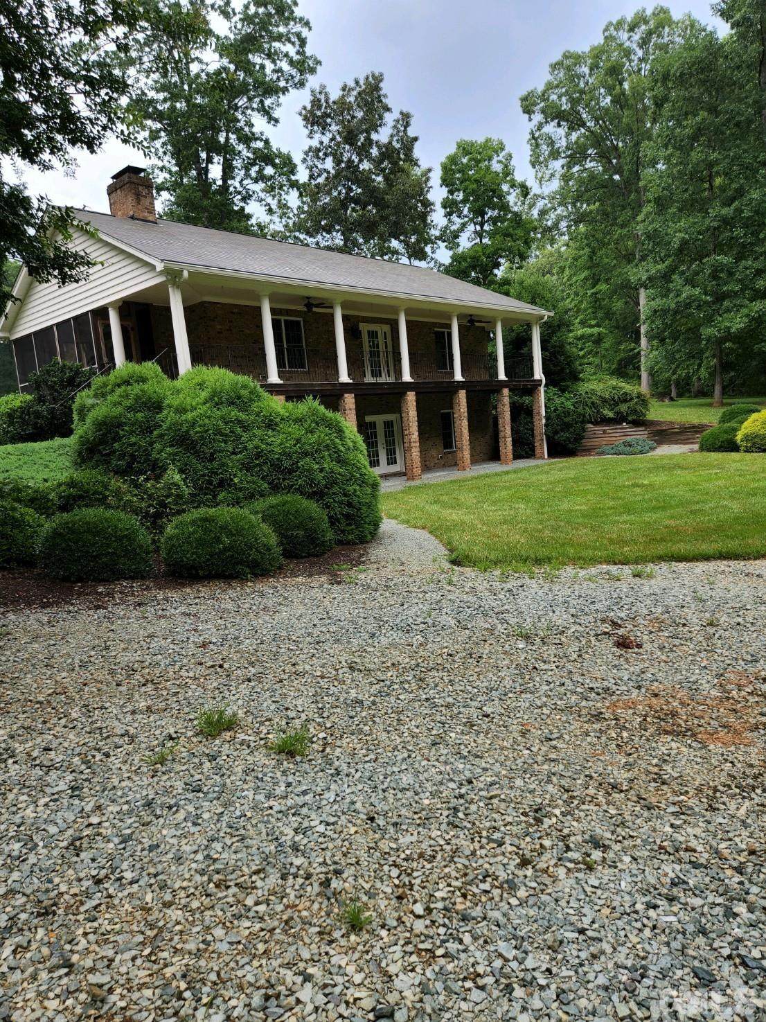 182 Phelps Road - Photo 1