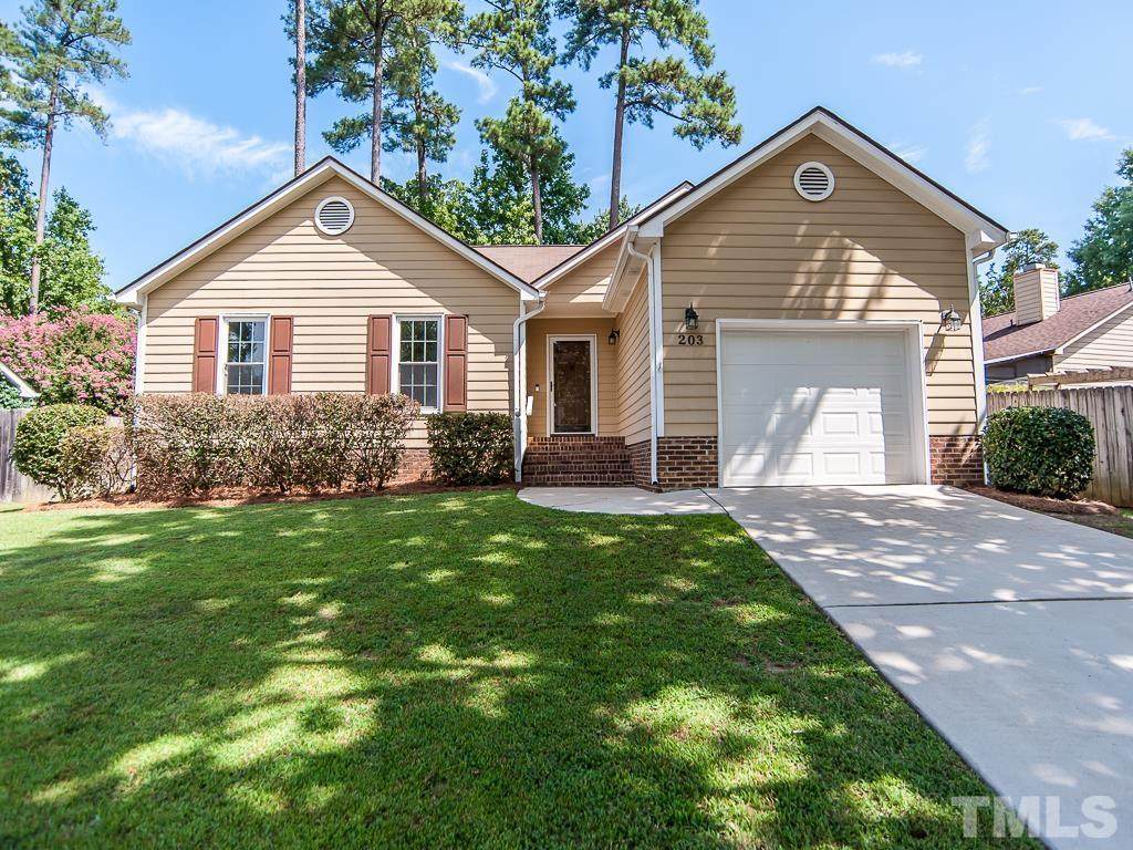 203 Wax Myrtle Court - Photo 1