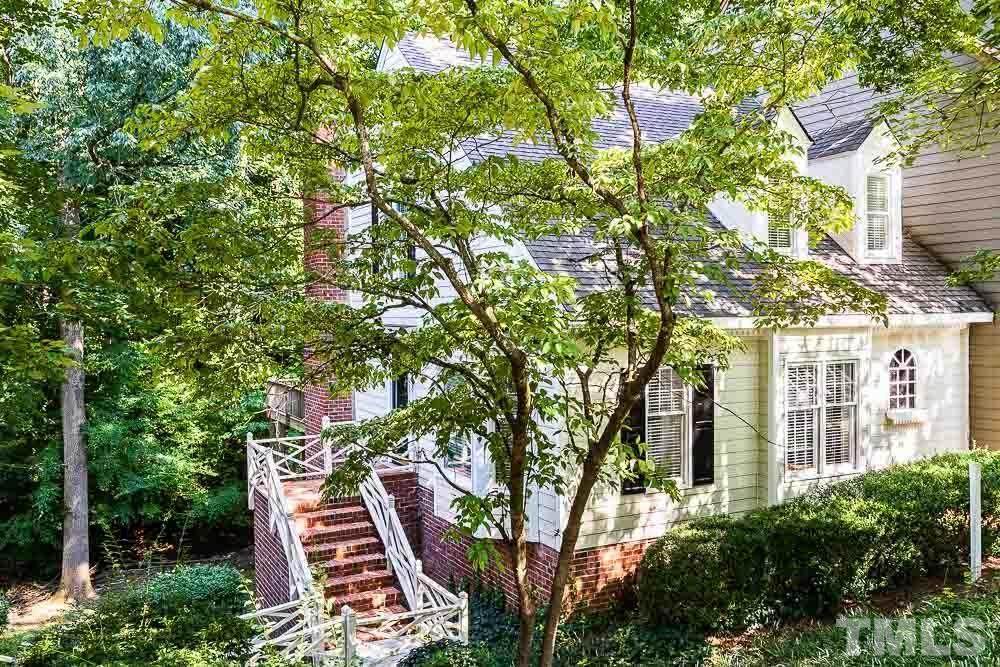 6814 Gloucester Road - Photo 1