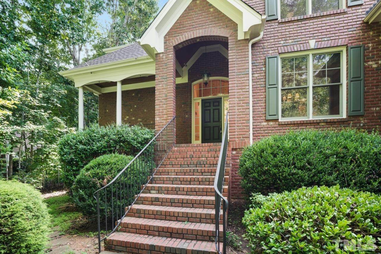 1040 Hawk Hollow Lane - Photo 1