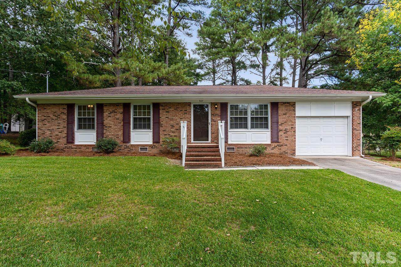507 Queen Guenevere Trail - Photo 1
