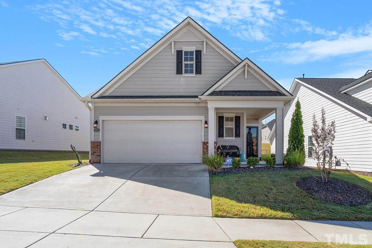 1015 Cadence Lane - Photo 1