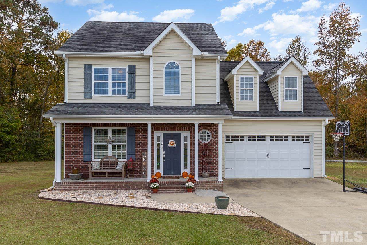 204 Heatherstone Court - Photo 1