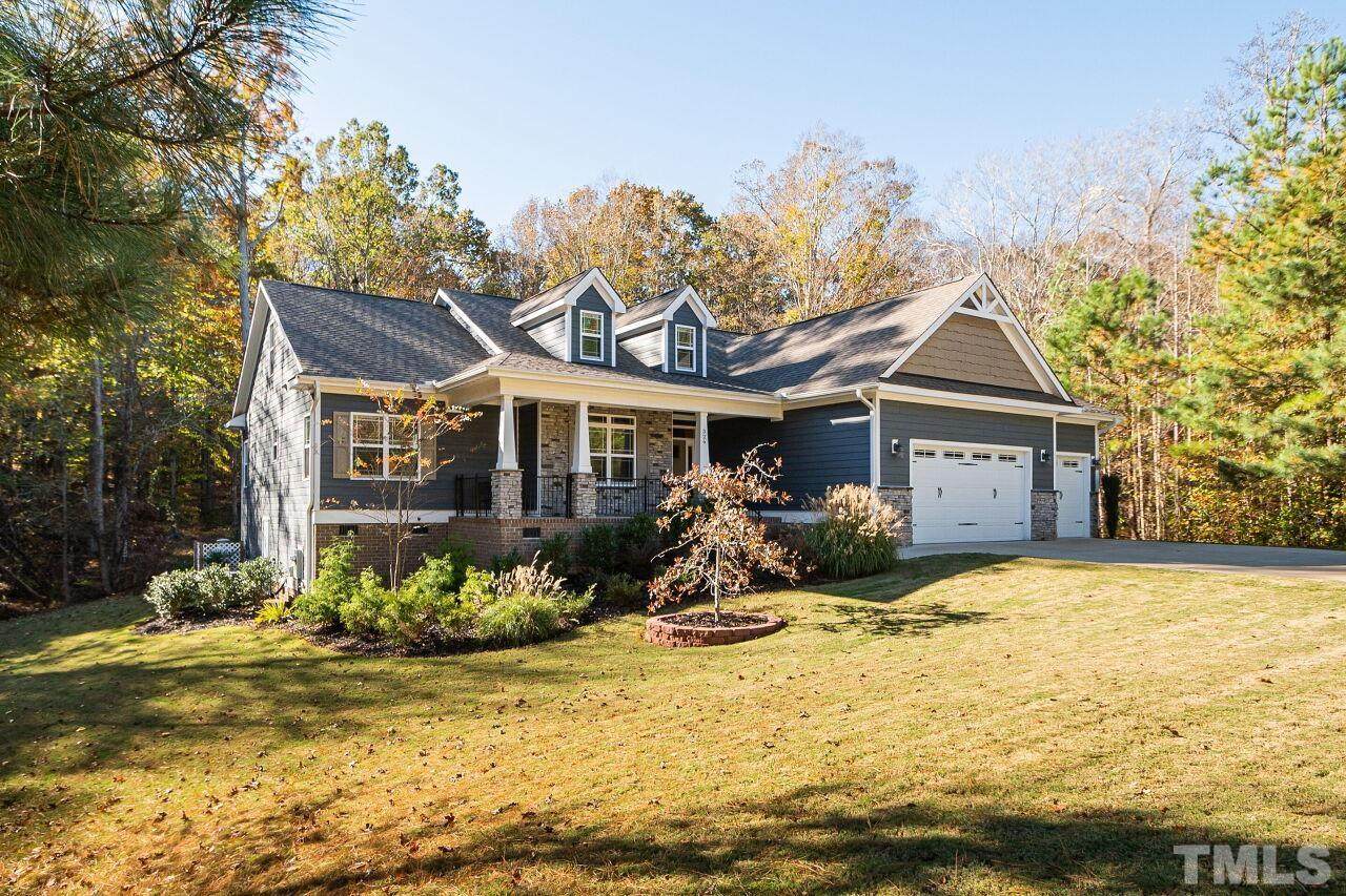 326 River Knoll Drive - Photo 1