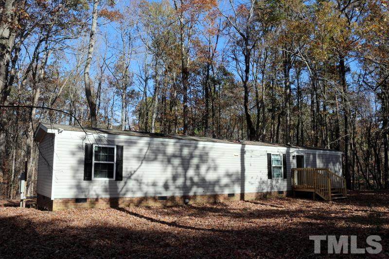 910 Hunters Circle - Photo 1