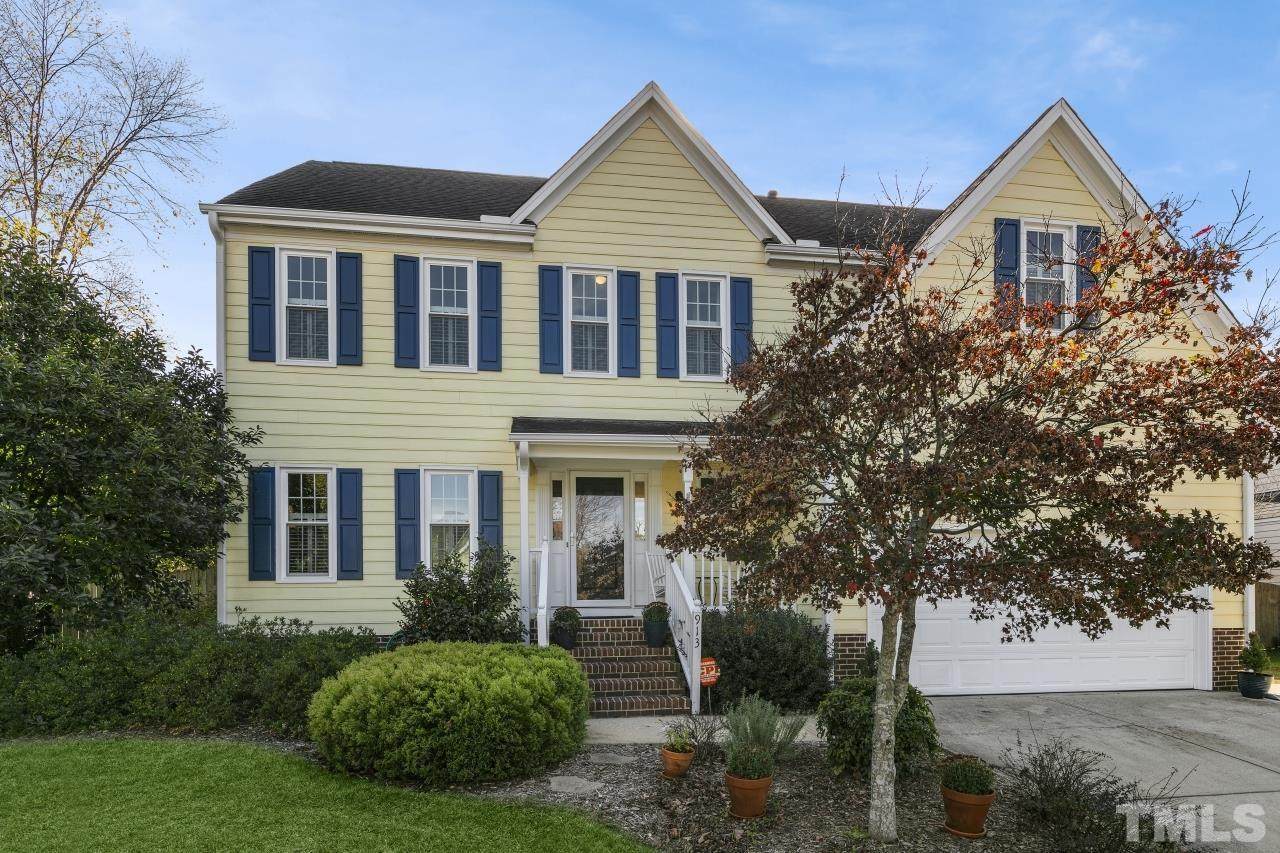 913 Newington Way - Photo 1