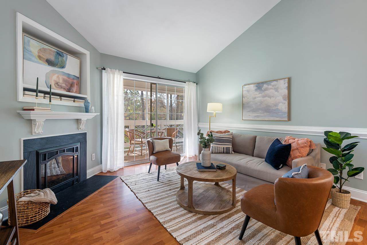 1010 Kingswood Drive - Photo 1