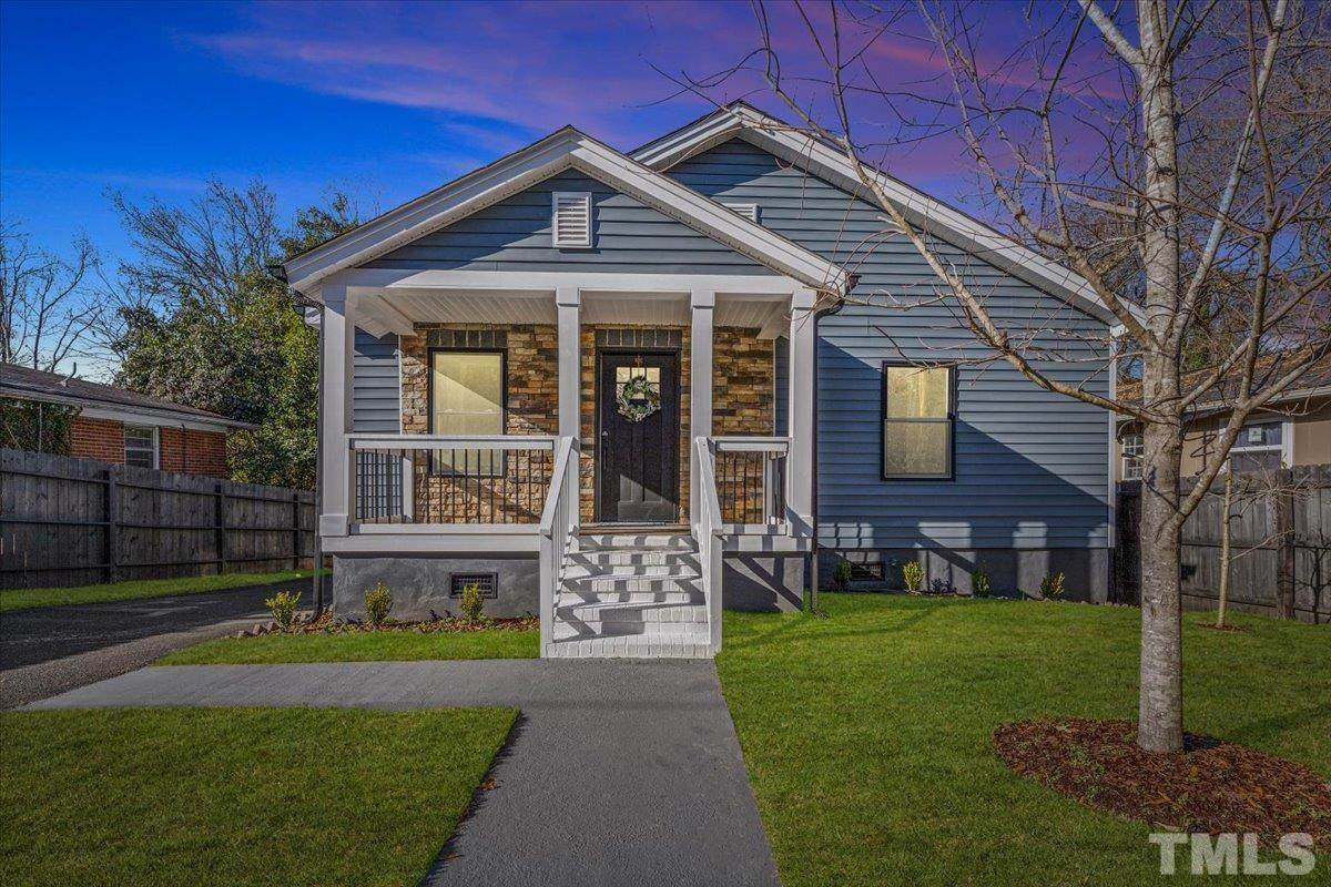 1409 Hyde Park Avenue - Photo 1