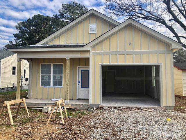 1019 Bane Avenue - Photo 1
