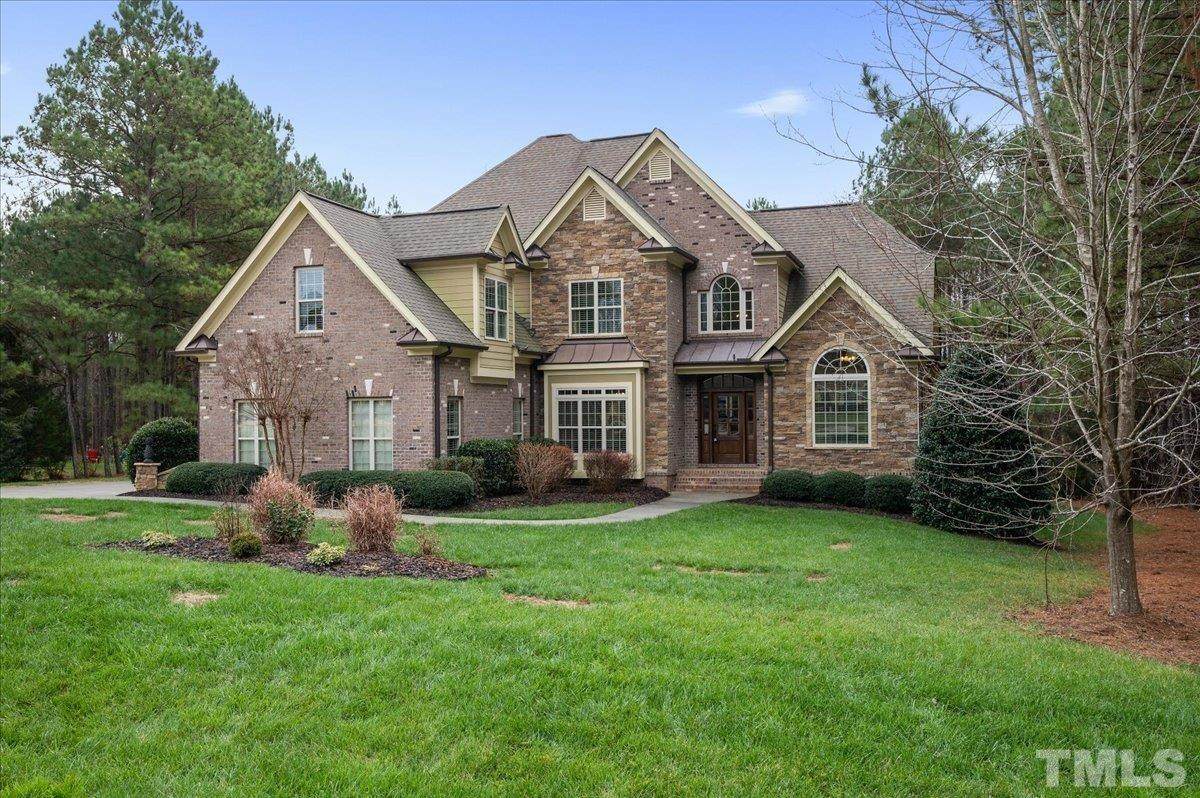 669 Albin Place - Photo 1
