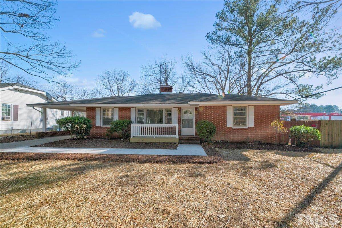 318 Maple Avenue - Photo 1