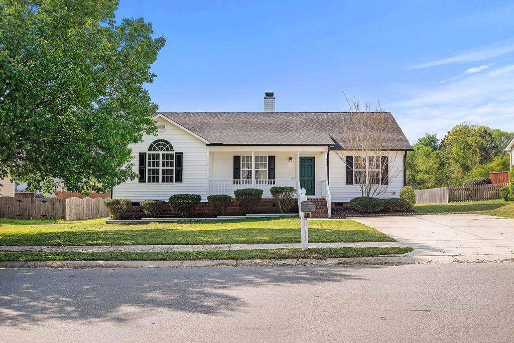 928 Willhaven Drive - Photo 1