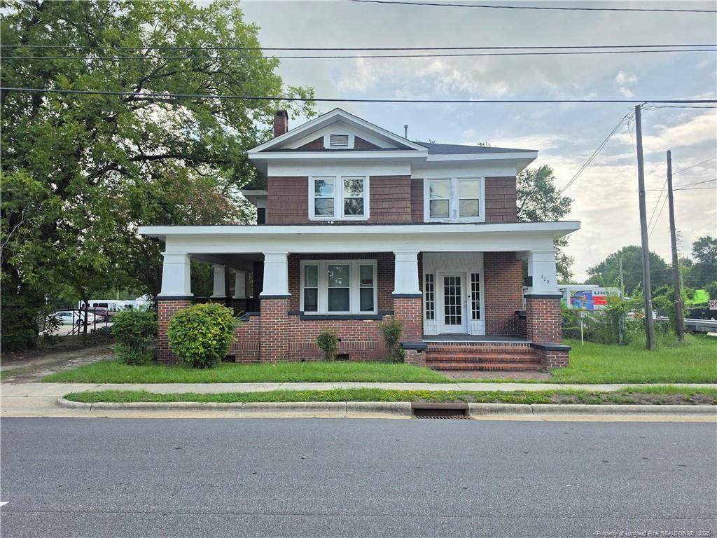 429 Gillespie Street - Photo 1