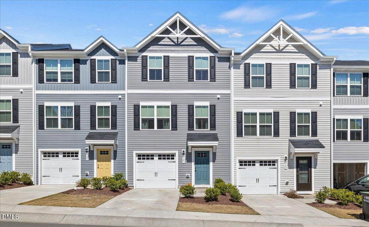 1107 Pale Moss Drive - Photo 1