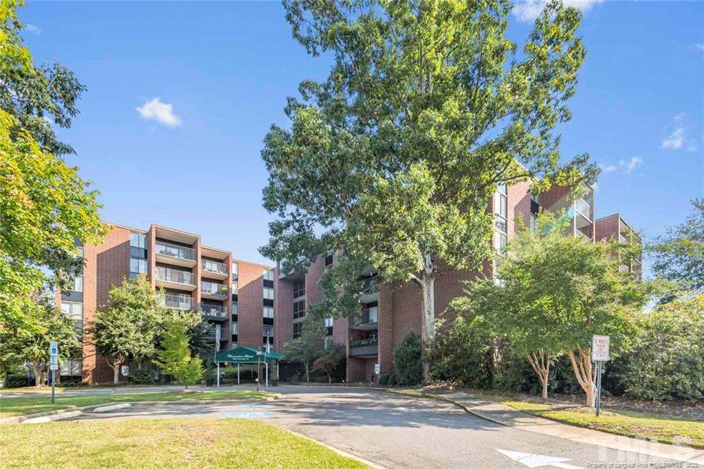 1100 Clarendon Street - Photo 1