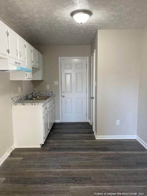 6439 Applecross Drive - Photo 1