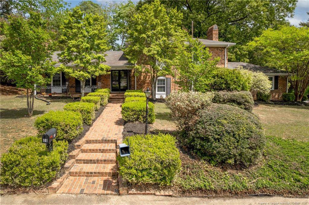 101 Cromwell Avenue - Photo 1