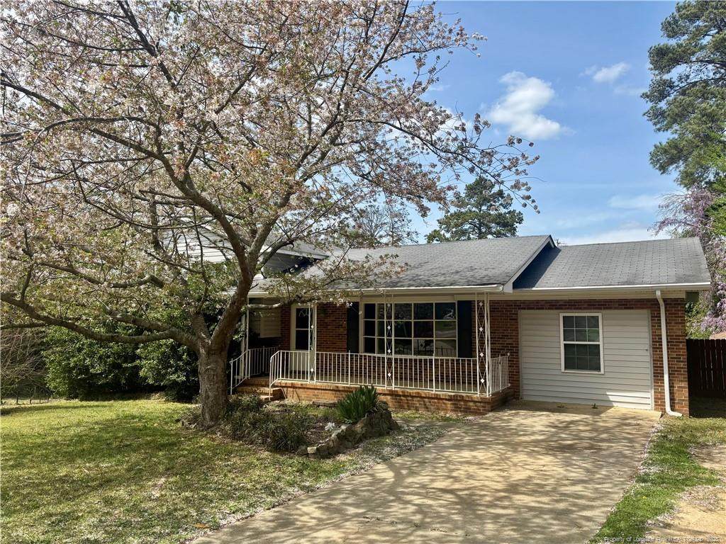 5704 Selkirk Place - Photo 1
