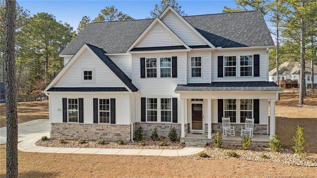 123 Winsford Circle - Photo 1