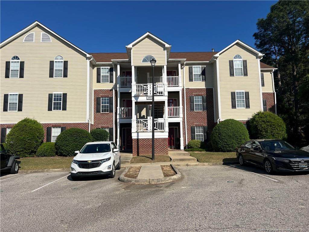 380 Bubble Creek Court - Photo 1