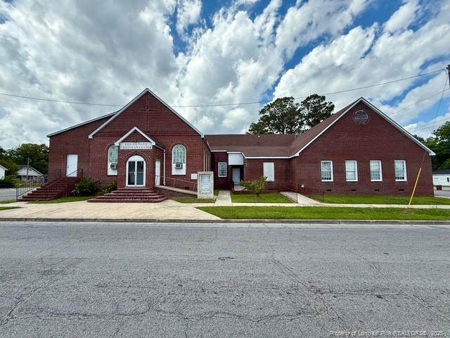 700-704 East Street - Photo 1