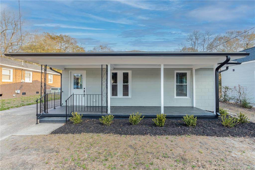 1117 Turnpike Road - Photo 1