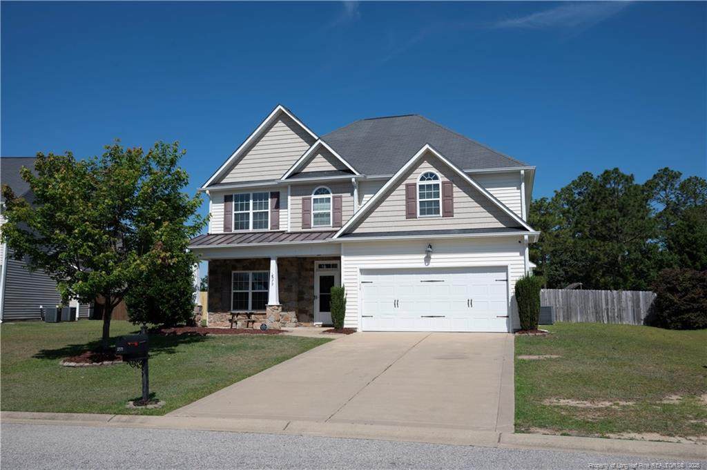 579 Wedgefield Drive - Photo 1