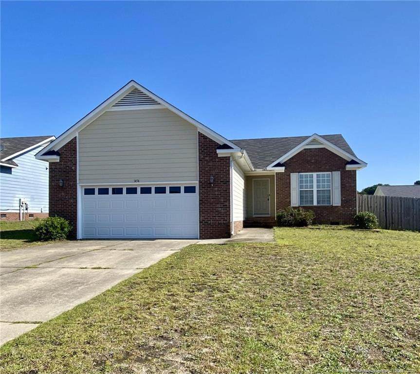 1454 Mingary Avenue - Photo 1