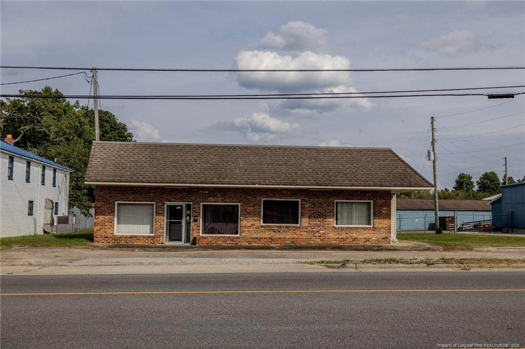710 Walnut Street - Photo 1