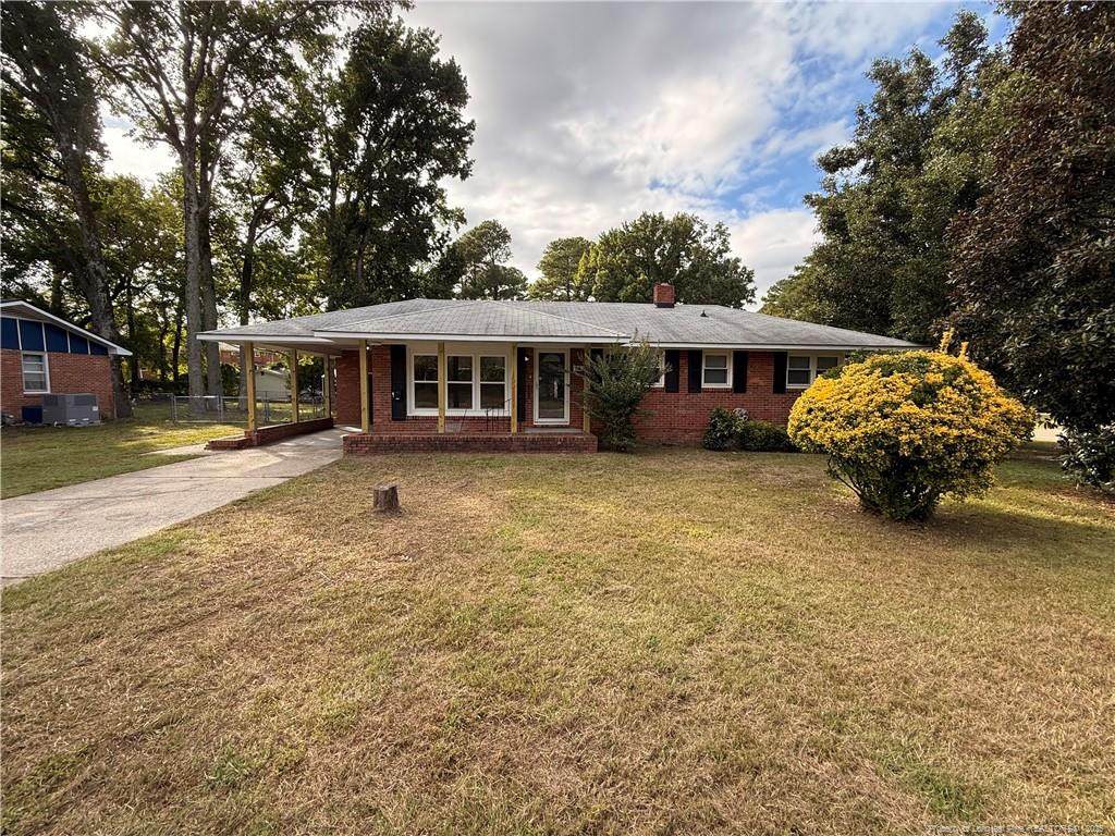 853 Shannon Drive - Photo 1