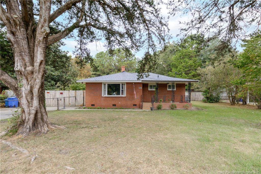 1405 Swainey Avenue - Photo 1