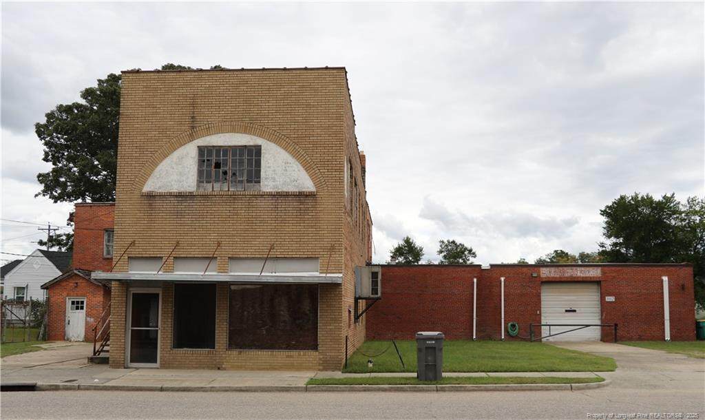 304 Walnut Street - Photo 1