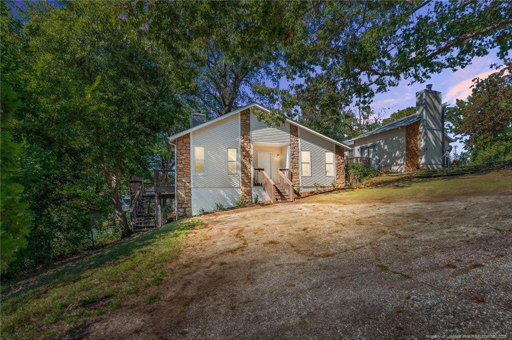 504 Singletary Place - Photo 1