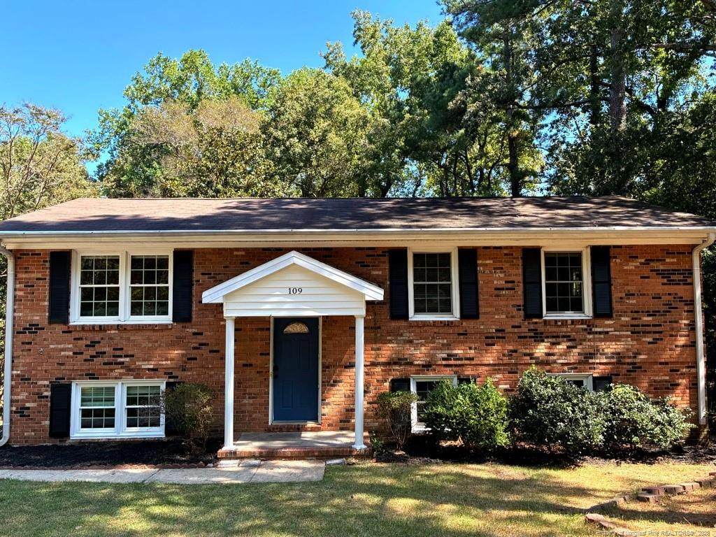 109 Mcfadyen Drive - Photo 1