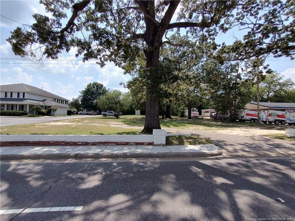 5523 Yadkin Road - Photo 1